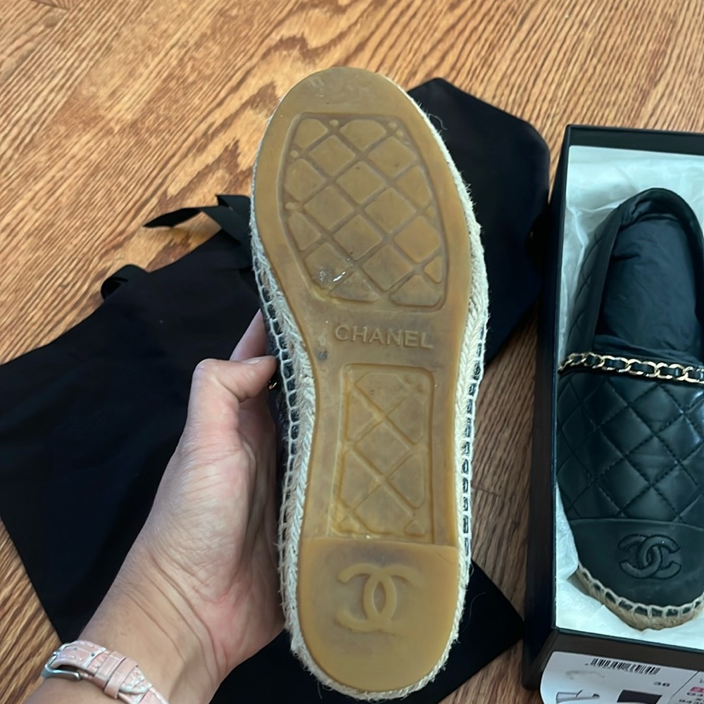 Chanel espadrilles black/gold - Picture 2 of 4